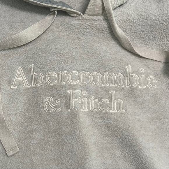 Abercrombie & Fitch Womens Sweatshirt Hoodie XS Cream Sherpa Teddy Logo - Picture 3 of 8
